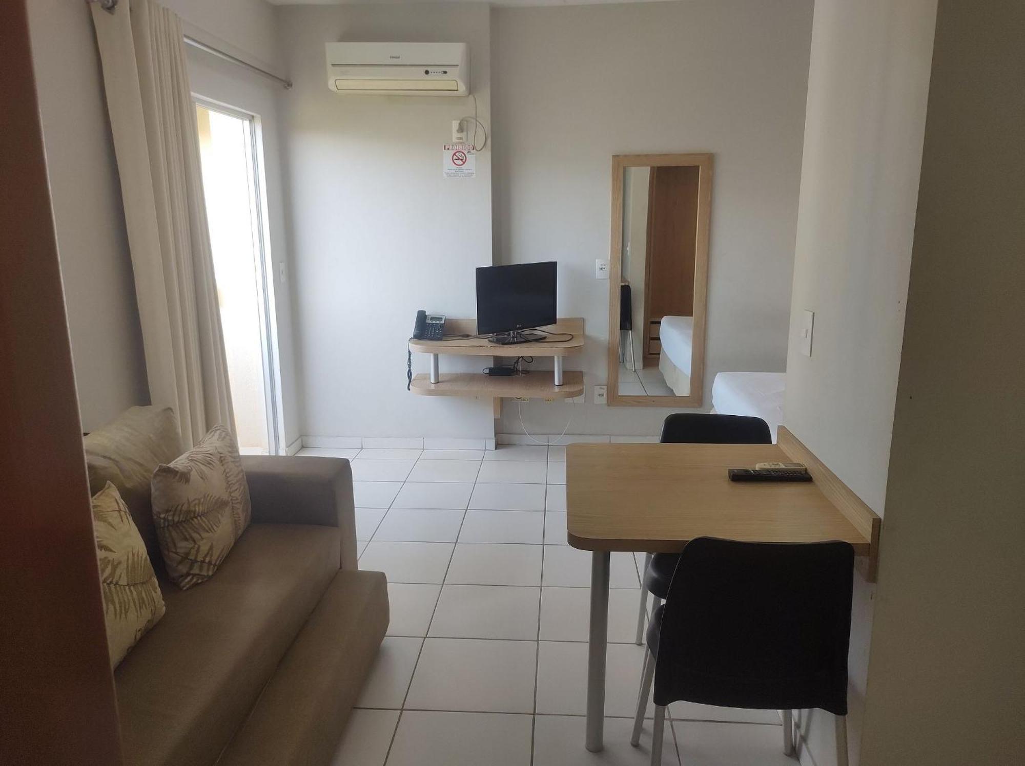 Suite Golden Express Roberto Imoveis Caldas Novas Exterior foto